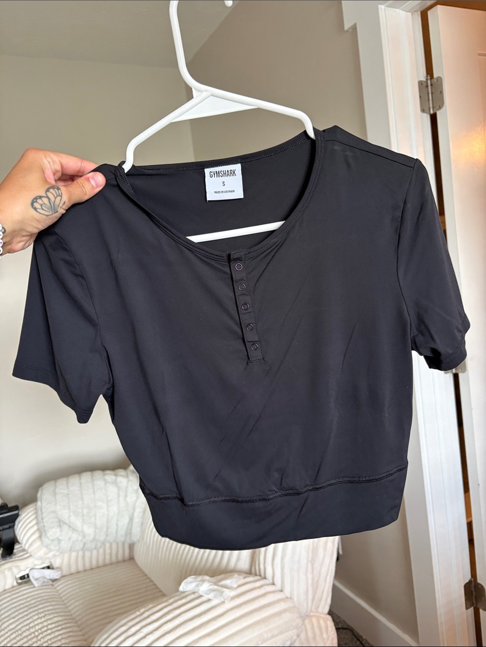 Gymshark Black Short Sleeve Henley Crop Top